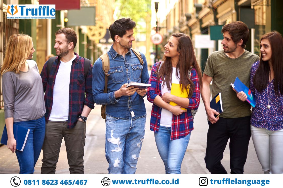 Biaya Les Bahasa Italia di Bogor